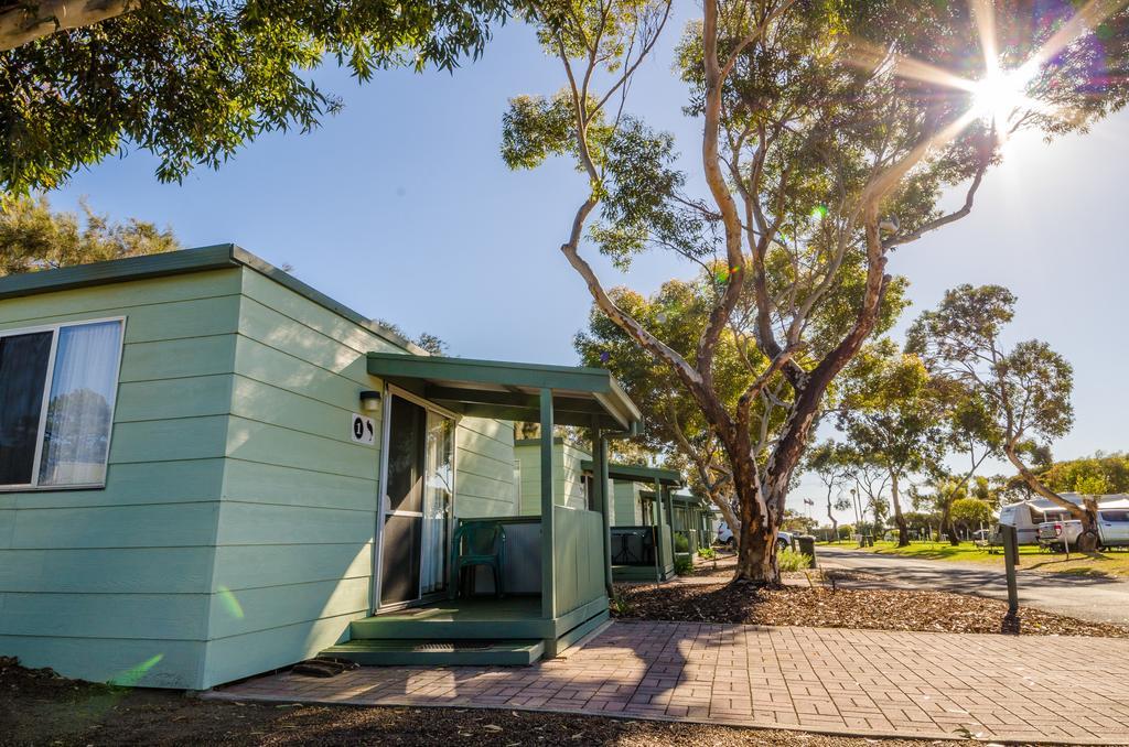 Hotel Lake Albert Caravan Park à Meningie Extérieur photo